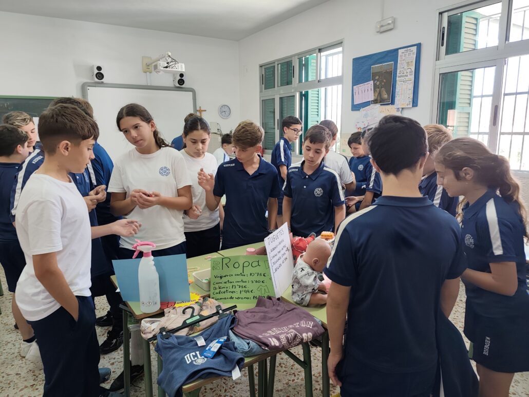 ACTIVIDAD DE 6º PRIMARIA DE MATEMÁTICAS. TRABAJO EN GRUPO DE UN ROLEPLAYING DE COMERCIO PARA PRACTICAR AUMENTOS Y DESCUENTOS DE PORCENTAJES.